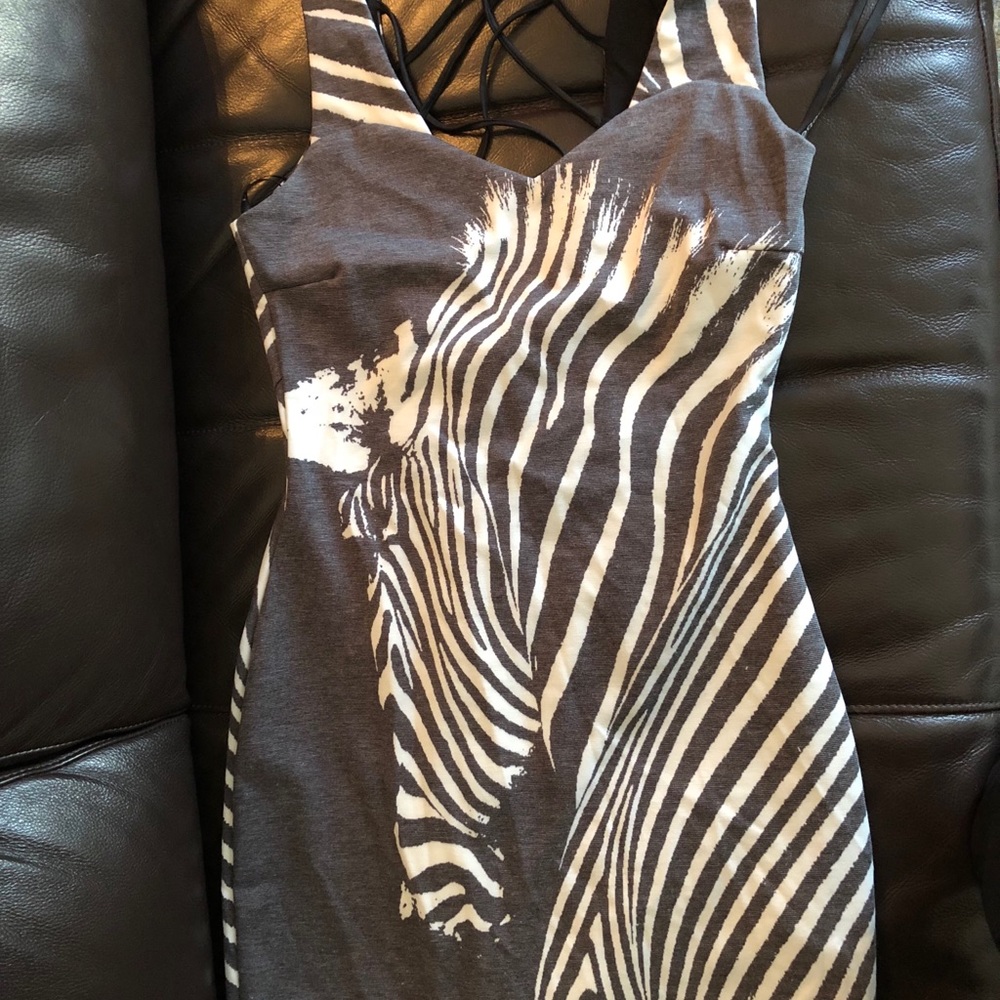 Bebe dress